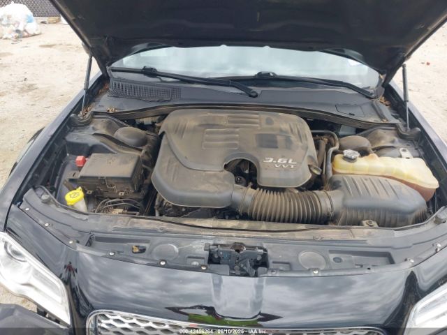 2019 CHRYSLER 300 2C3CCAAG6KH610400 Photo 9