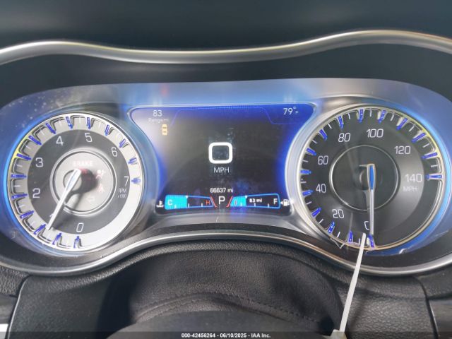2019 CHRYSLER 300 2C3CCAAG6KH610400 Photo 6