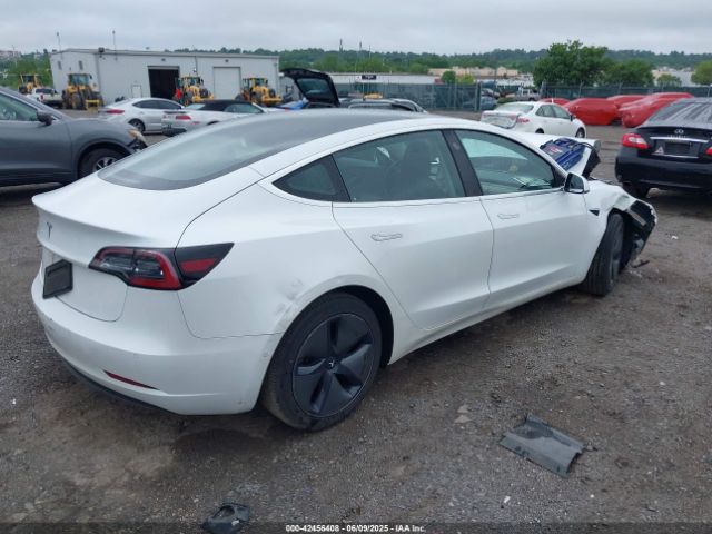 5YJ3E1EA3LF659136 Tesla 2020