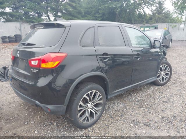 2017 MITSUBISHI OUTLANDER SPORT JA4AR3AU3HZ058814 Photo 3