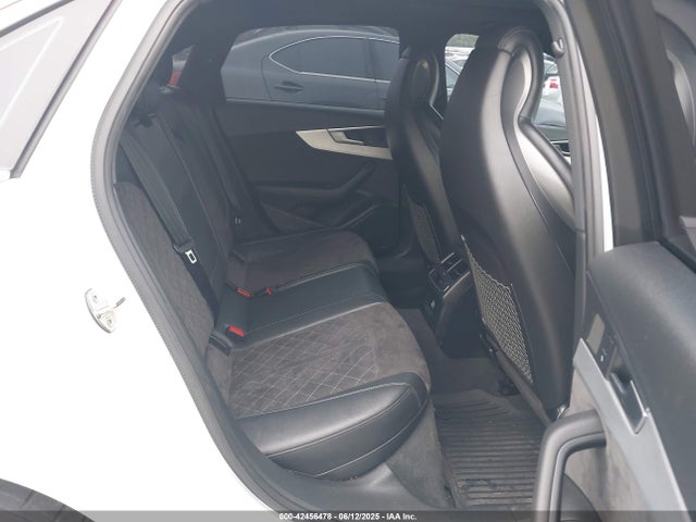 2019 AUDI S4 WAUA4AF45KA106429 Photo 7