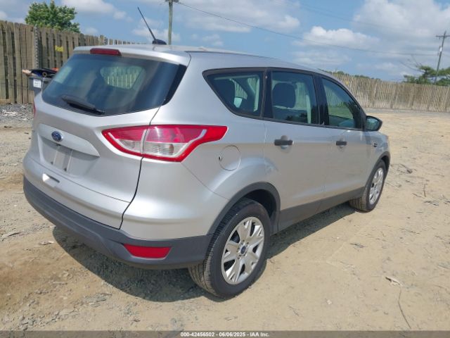 1FMCU0F77FUA13699 Ford ESCAPE S