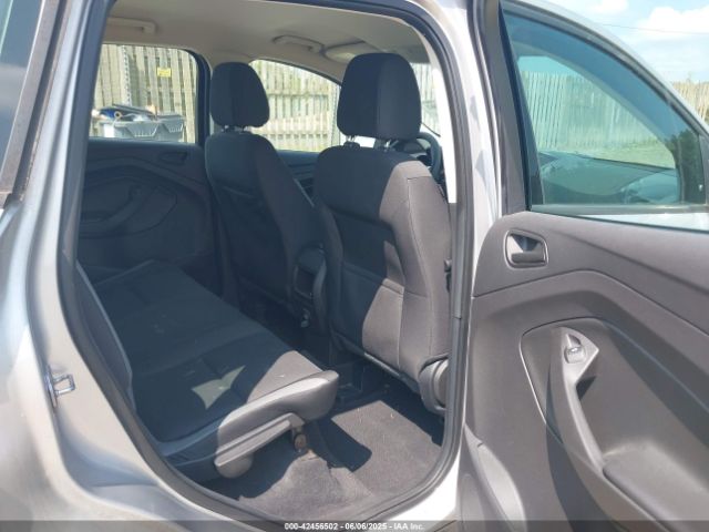 1FMCU0F77FUA13699 Ford ESCAPE S