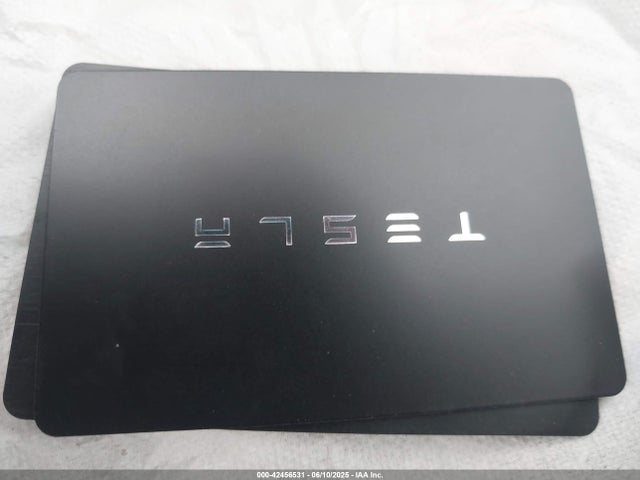 2023 TESLA MODEL Y 7SAYGDEE1PF879016 Photo 10