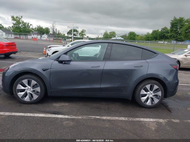 7SAYGDEE1PF879016 Tesla 2023