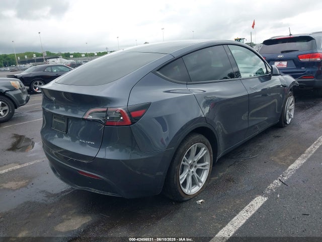 2023 TESLA MODEL Y 7SAYGDEE1PF879016 Photo 3
