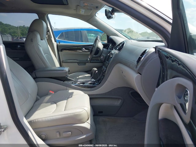 5GAKVCKD8FJ180036 Buick llt