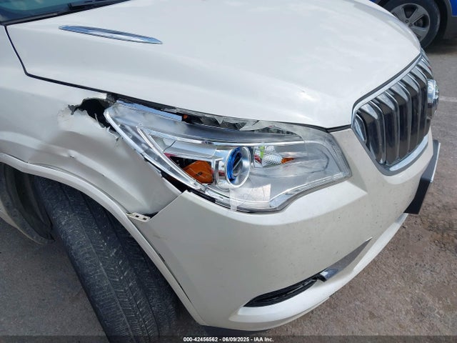 5GAKVCKD8FJ180036 Buick llt