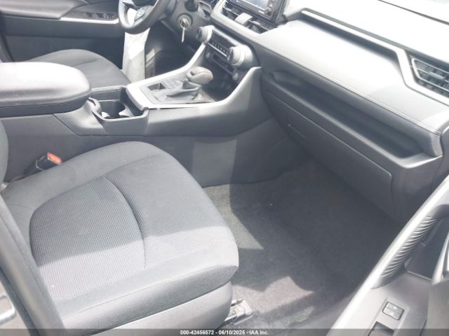 2021 TOYOTA RAV4 2T3G1RFV7MW140437 Photo 4