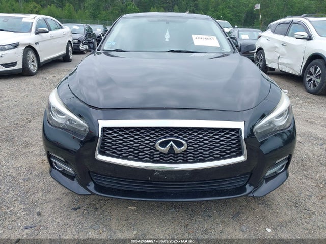 JN1EV7ARXHM835950 Infiniti Q50