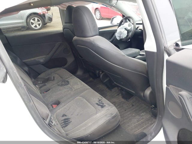 2024 TESLA MODEL Y 7SAYGDEE7RA274787 Photo 7