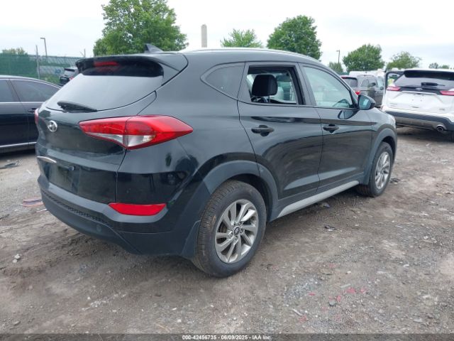 2018 HYUNDAI TUCSON KM8J3CA41JU696839 Photo 3