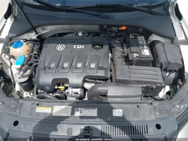 1VWBN7A34EC073726 Volkswagen Passat 2.0l Tdi Se