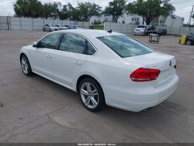 1VWBN7A34EC073726 Volkswagen Passat 2.0l Tdi Se