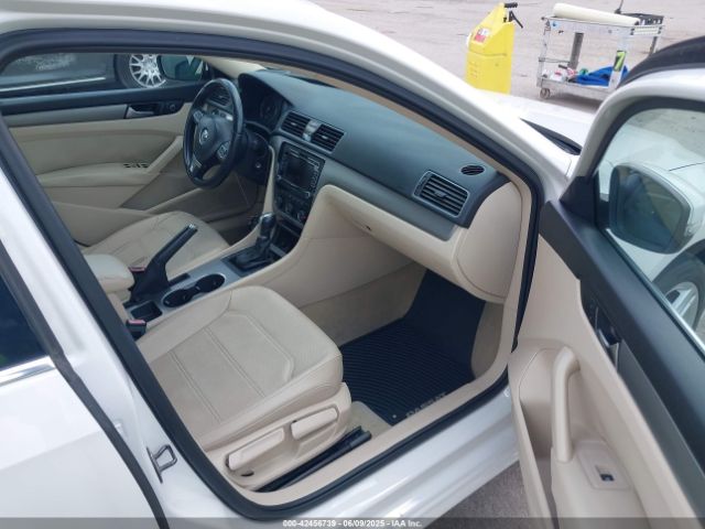 1VWBN7A34EC073726 Volkswagen Passat 2.0l Tdi Se