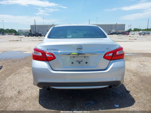 1N4AL3APXGC117432 Nissan 2016