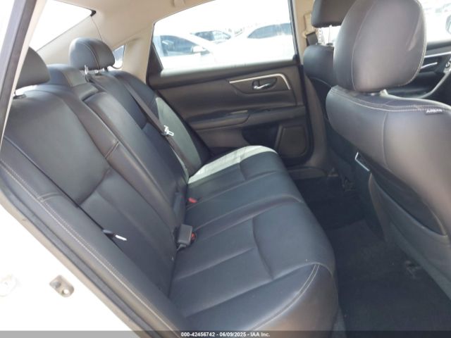 1N4AL3APXGC117432 Nissan 2016