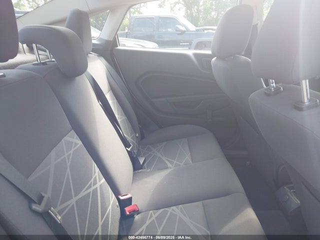 Ford 2015 2015 3FADP4AJ7FM126167 Image 8