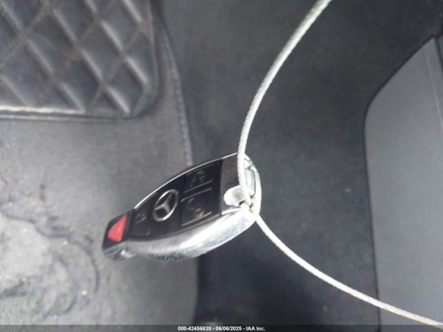 2011 MERCEDES-BENZ C 300 WDDGF8BB0BR143898 Photo 10