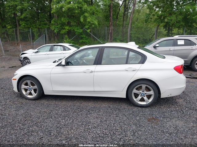 WBA3C3C53EK200294 BMW 320i Xdrive