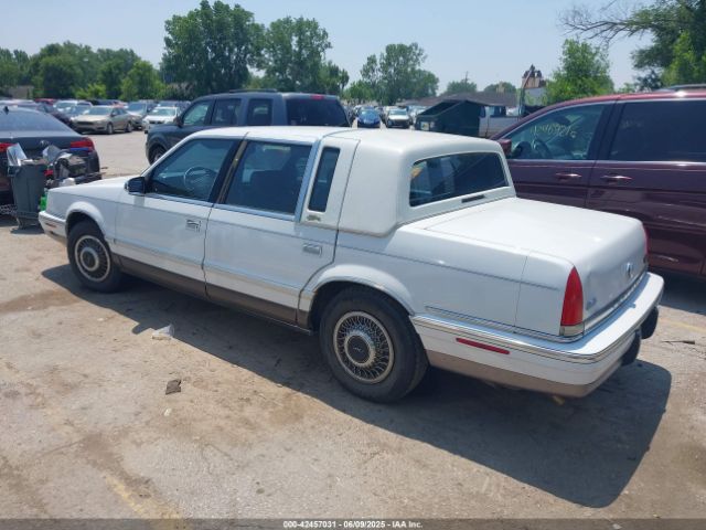 1993 CHRYSLER NEW YORKER 1C3XV66LXPD158485 Photo 2