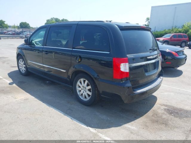 2014 CHRYSLER TOWN & COUNTRY 2C4RC1BG8ER307458 Photo 2