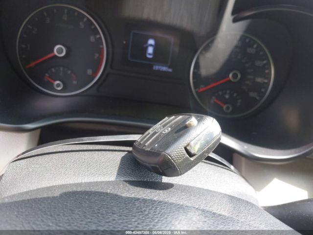 5XXGT4L35JG239062 KIA Optima Lx