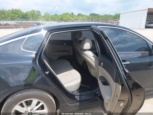 5XXGT4L35JG239062 KIA Optima Lx
