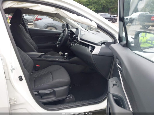 NMTKHMBXXMR129433 Toyota 3zr-fae