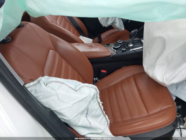 2019 ALFA ROMEO GIULIA ZARFANBNXK7603700 Photo 4