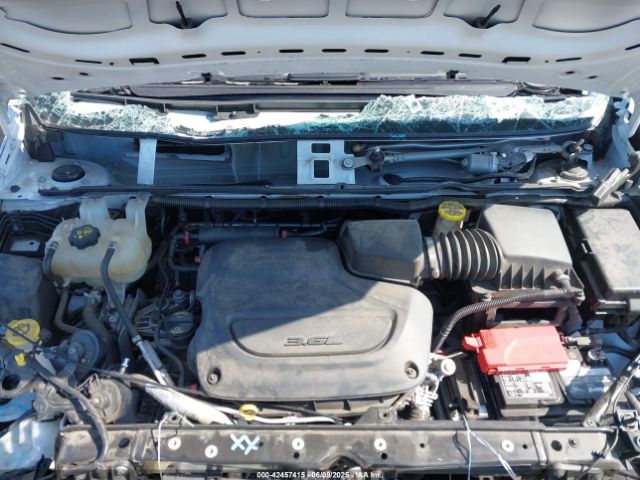 2019 CHRYSLER PACIFICA 2C4RC1FG4KR738580 Photo 9