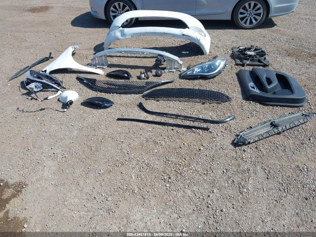 2C4RC1FG4KR738580 Chrysler Pacifica
