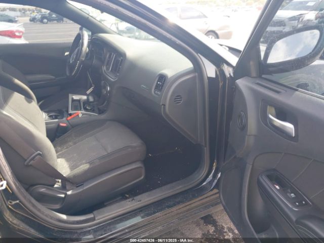2021 DODGE CHARGER 2C3CDXBG8MH616104 Photo 4