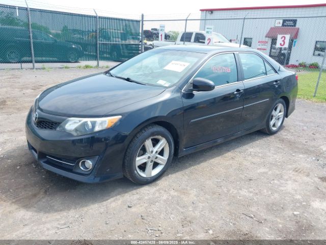 4T1BF1FK3EU331155 Toyota CAMRY SE
