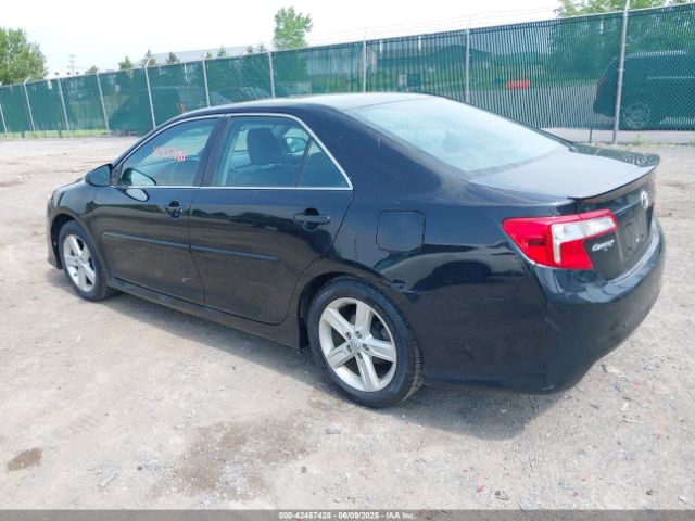 4T1BF1FK3EU331155 Toyota CAMRY SE