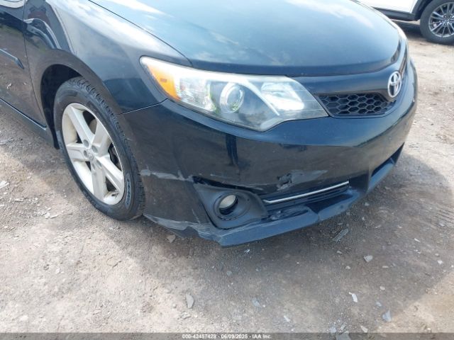 4T1BF1FK3EU331155 Toyota CAMRY SE