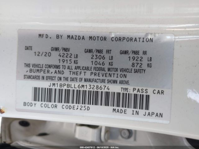 2021 MAZDA MAZDA3 HATCHBACK JM1BPBLL6M1328674 Photo 8