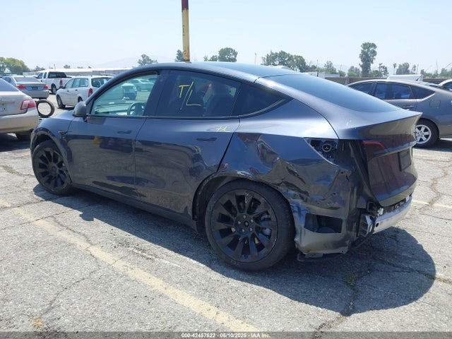 2022 TESLA MODEL Y 7SAYGAEE2NF358401 Photo 2