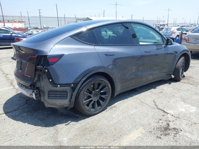 2022 TESLA MODEL Y 7SAYGAEE2NF358401 Photo 3