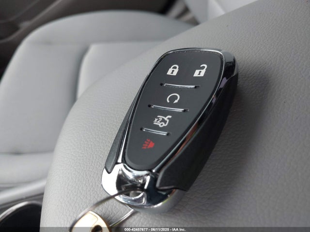 1G1ZB5ST7SF105438 Chevrolet lfv