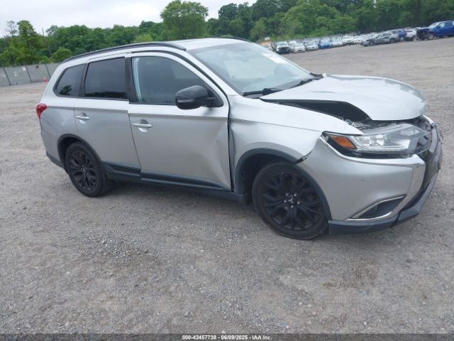 2018 MITSUBISHI OUTLANDER JA4AD3A3XJZ018337 Photo 0