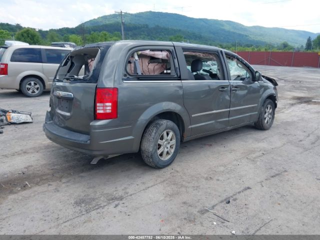 2010 CHRYSLER TOWN & COUNTRY 2A4RR5D19AR253803 Photo 3