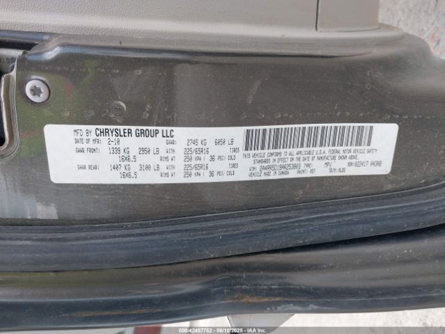 2010 CHRYSLER TOWN & COUNTRY 2A4RR5D19AR253803 Photo 8