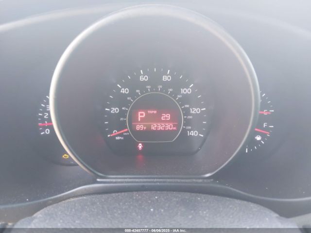 KNDJP3A54G7270555 KIA SOUL +