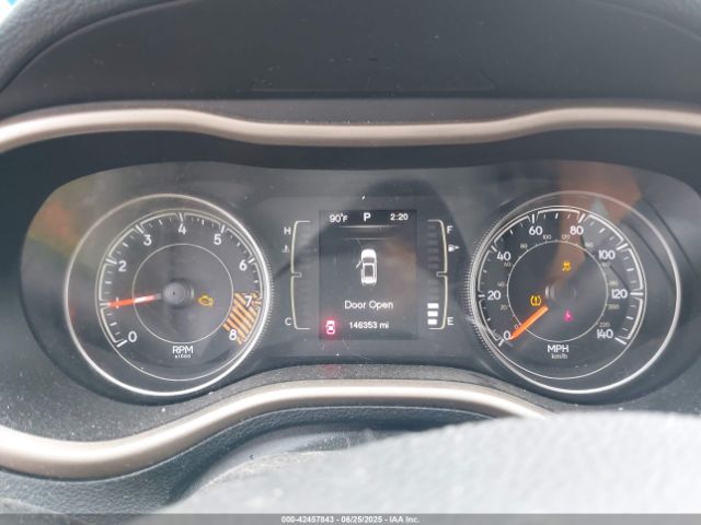 2015 JEEP CHEROKEE 1C4PJLCS2FW539803 Photo 6