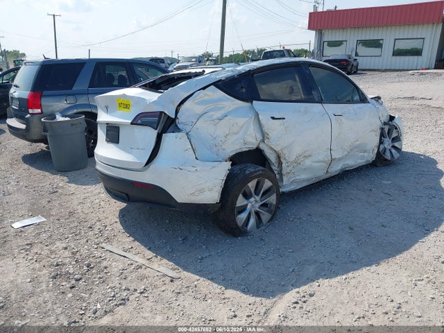 2023 TESLA MODEL Y 7SAYGDEEXPA034663 Photo 3