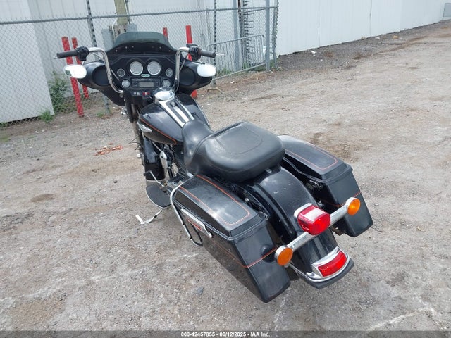 2009 HARLEY-DAVIDSON FLHTCU 1HD1FL4189Y636122 Photo 2