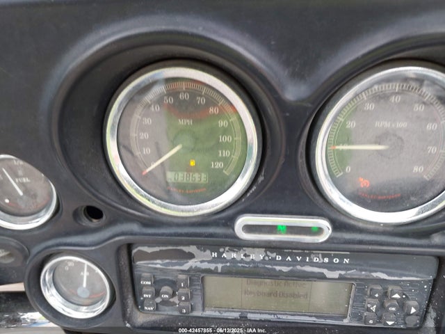 2009 HARLEY-DAVIDSON FLHTCU 1HD1FL4189Y636122 Photo 6