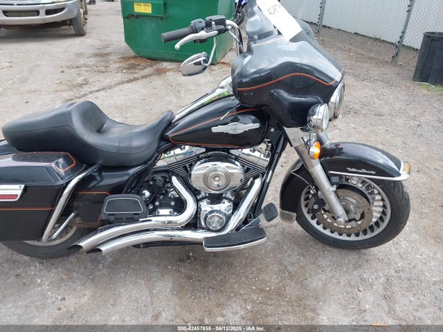2009 HARLEY-DAVIDSON FLHTCU 1HD1FL4189Y636122 Photo 7