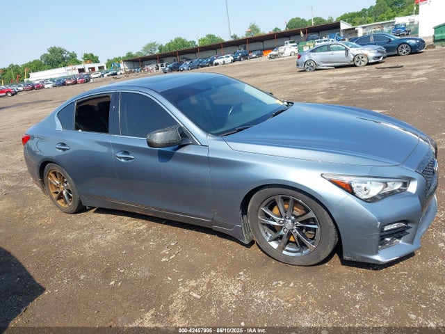 JN1EV7AR7HM841303 Infiniti Q50 3.0t Signature Edition